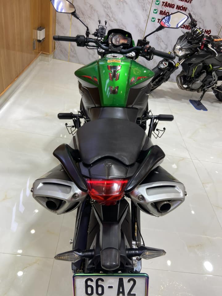 Cận cảnh Benelli BN600i 2020 sẽ có giá bán cuối năm Motosaigon #10 Cận cảnh Benelli BN600i 2020 sẽ có giá bán cuối năm Motosaigon